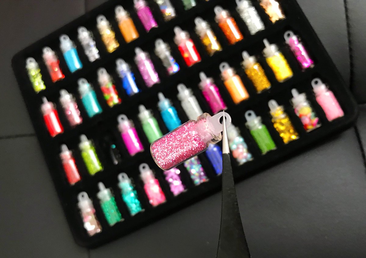 ExteriorID's tweet photo. Playing around with my mani/pedis with #Happlee 3D nail art decoration. Brings 48 colorful with designs like glitter, sequins, rhinestones, crystal, beads, fruits and more! Can be used for other projects including scrapbooks and face.
https://t.co/AhlQbSE9QJ
#fashion #nail https://t.co/I7yQMTOr8a