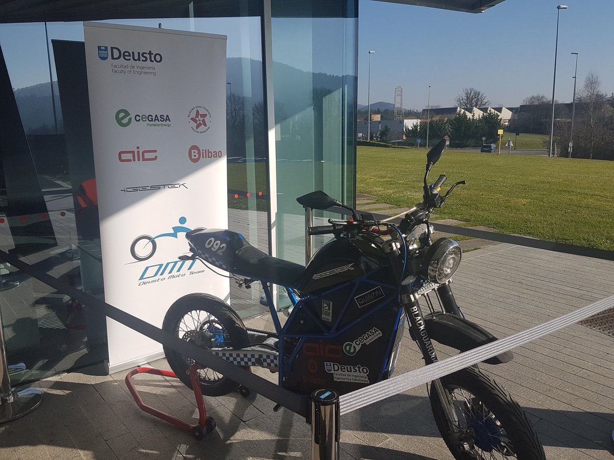 JaimeBalaguer's tweet photo. @GainMotorcycles de ruta motera por @AIC_Academy https://t.co/BX2lwDgMFf