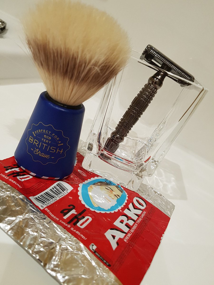 Want a quality shave but you're on a budget? No problem!

#WilkinsonSwordLimitedEdition
#Arko