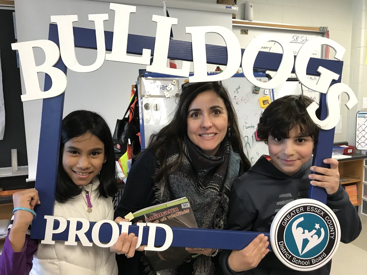 Mme. Giglio and 5B students are......’BULLDOGS PROUD’!@Brockbulldogs <a href="/gecdsbpro/">GECDSB PR</a>