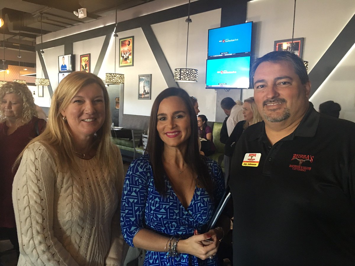 FRLAnews's tweet photo. #FRLALee Chapter welcomed the @leesheriff to speak on #humantrafficking and safety in #hospitality. Thanks to Officer Tyus & his 2 #crimeprevention specialists! #JoinFRLA https://t.co/i3ETO7xM73