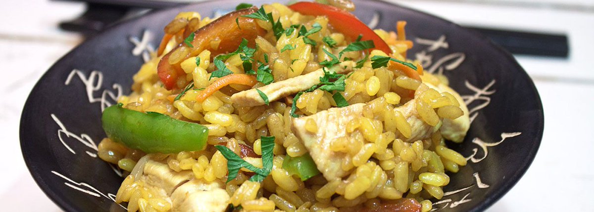Una suculenta #cena al más puro estilo asiático. ⛩  buff.ly/2DWk4Nm