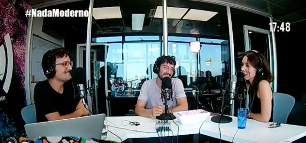 RadioZeta_cl's tweet photo. Se acaba sumar al plató de #NadaModerno la única e inigualable @carocoxg :D
ESCUCHA AHORA https://t.co/eLHMDA5iFP https://t.co/ztWyltmR1x