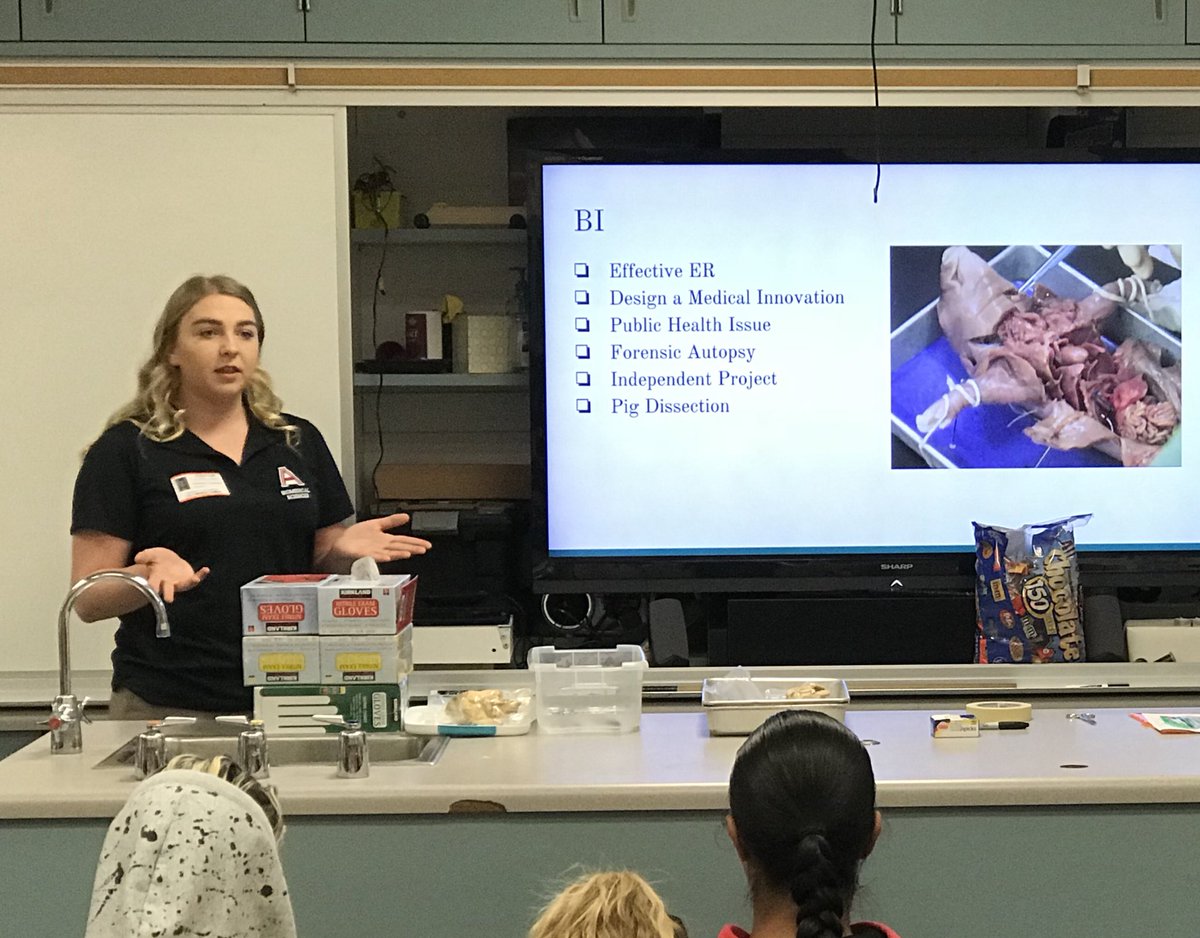 kcwilliams_21's tweet photo. Antelope HS biomed interns + ACMS = lots of love for PLTW #internship #PLTWorg #rjuhsd #outreach https://t.co/aYcnusUSGt