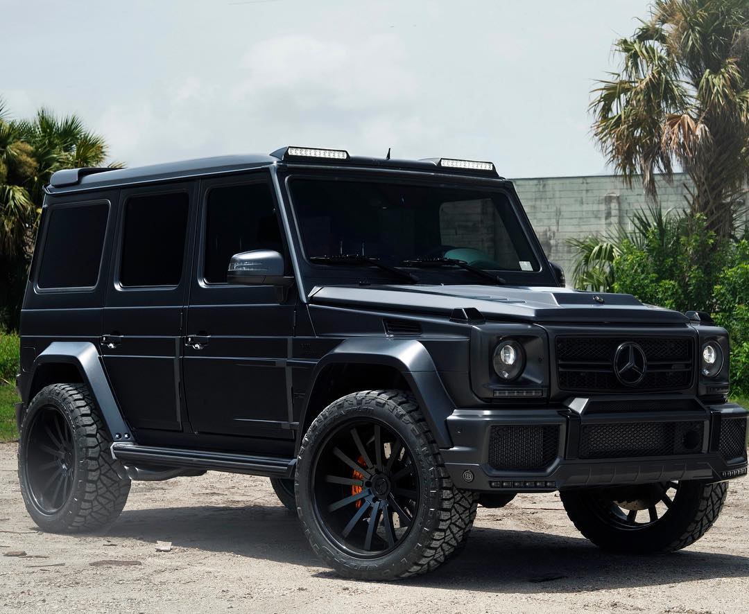 UltimateAuto_'s tweet image. @MercedesBenz  G63 | @BRABUSgermany wide body fully molded by the UA team and painted to perfection! | 22” @alphaonewheels with the mud terrain tires | #UltimateAuto

ultimateauto.com