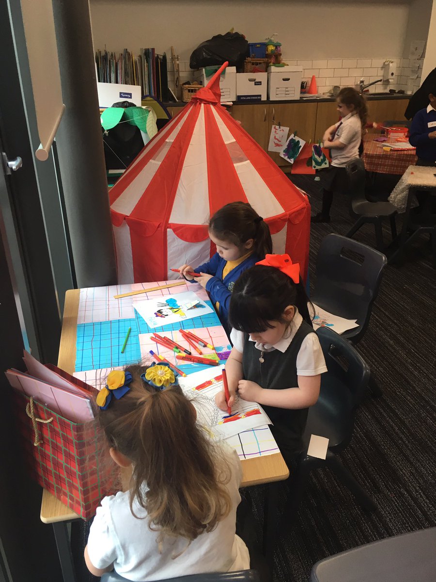 mcdonnell_mrs's tweet photo. P1a had a great afternoon making new friends with the P1 children from St Brendan's https://t.co/VyWASSSy1S