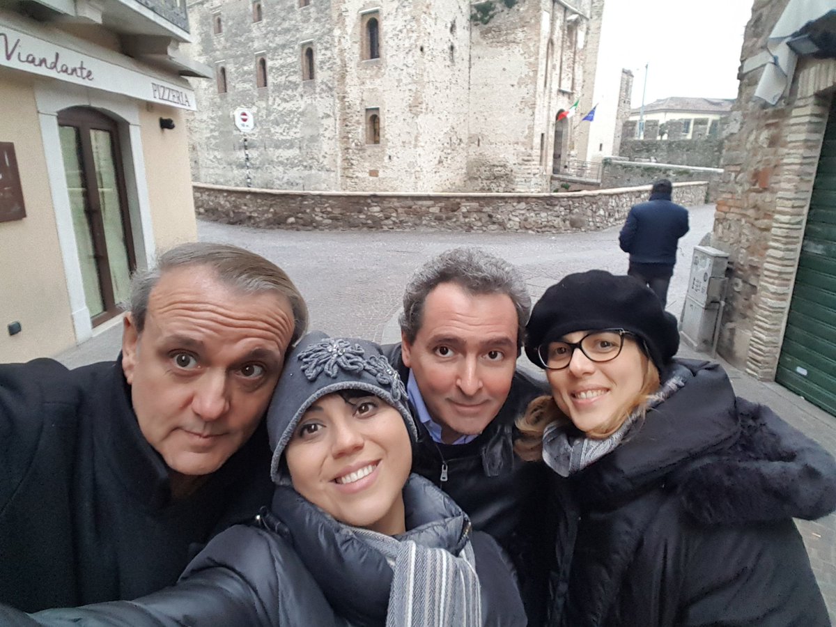 c311980's tweet photo. #giornataspeciale @LucioDiegoli @albertostef #viva https://t.co/Ns5YaqnbU1