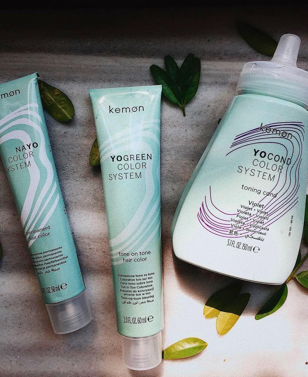 KemonSpain's tweet photo. ¿Conoces los beneficios de #YoColorSystem? Un tratamiento cosmético que satisface las exigencias del cabello coloreado en raíces, medios y puntas. ¡Consigue un color basado en ingredientes procedentes de #agriculturabiológica! #Kemon #ConLaNaturaleza #NaYo #YoGreen #YoCond https://t.co/HV8gmZQAQB