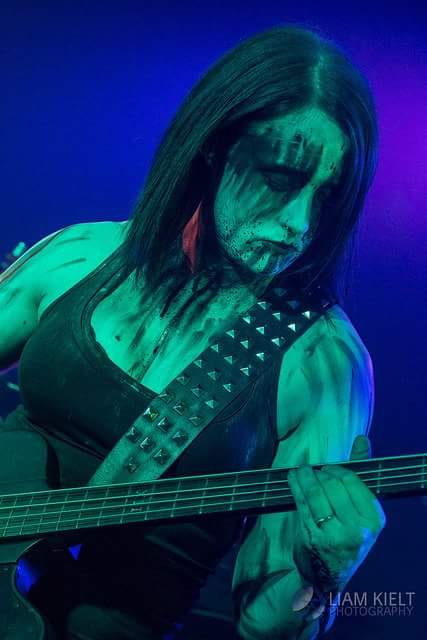 StephDrakonisNI's tweet photo. #blackmetal #deathmetal #fire #corpsepaint #baphomet #metal #band #northernireland #Drakonis #livegig #blackmetalgirl #femalebassist #musician #Liamkieltphotography https://t.co/iyUAGsIuvX