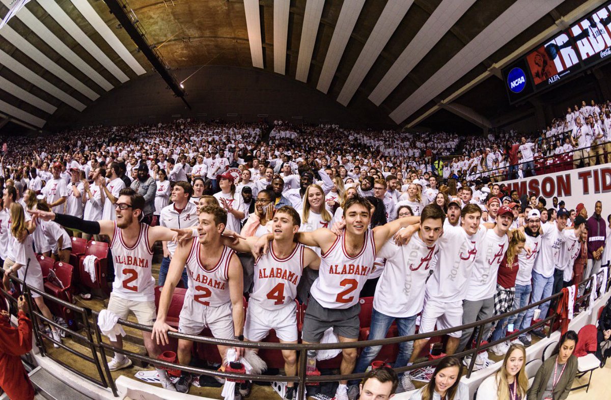 Crimson_Chaos's tweet photo. Itโs GAMEDAYโผ๏ธ Tip off is exactly 6๏ธโฃhrs away. Chaos members make sure you wear your t-shirt for ๐๐ The Tide is undefeated when playing @MizzouHoops at #ColemanColiseum and weโre gonna keep it that way! #RollTide #BeTheChaos #BuckleUp https://t.co/jC7RhadSFf