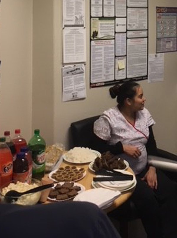 SmilesolutionsR's tweet photo. Vee's having a baby! Here she is at her baby shower/office potluck at our Rainbow location.  Congratulations, VEE! #newbaby #officepotluck #dentist https://t.co/2kCerRwPhk