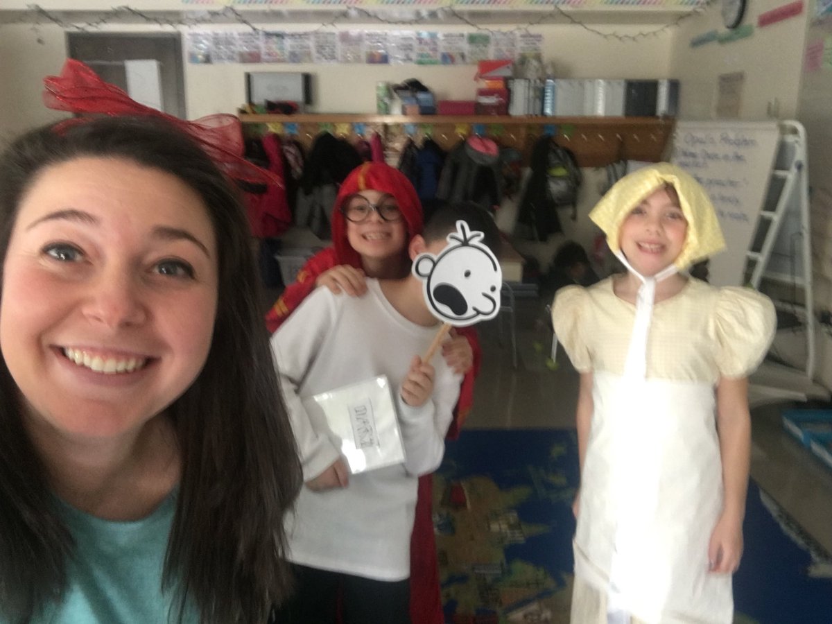 TheBarbashShow's tweet photo. Successful dress like a book character day to wrap up our January Reading Rally! #MartinMustangsRead @MPS_Martin @mpspride https://t.co/qbD9UiD2gb