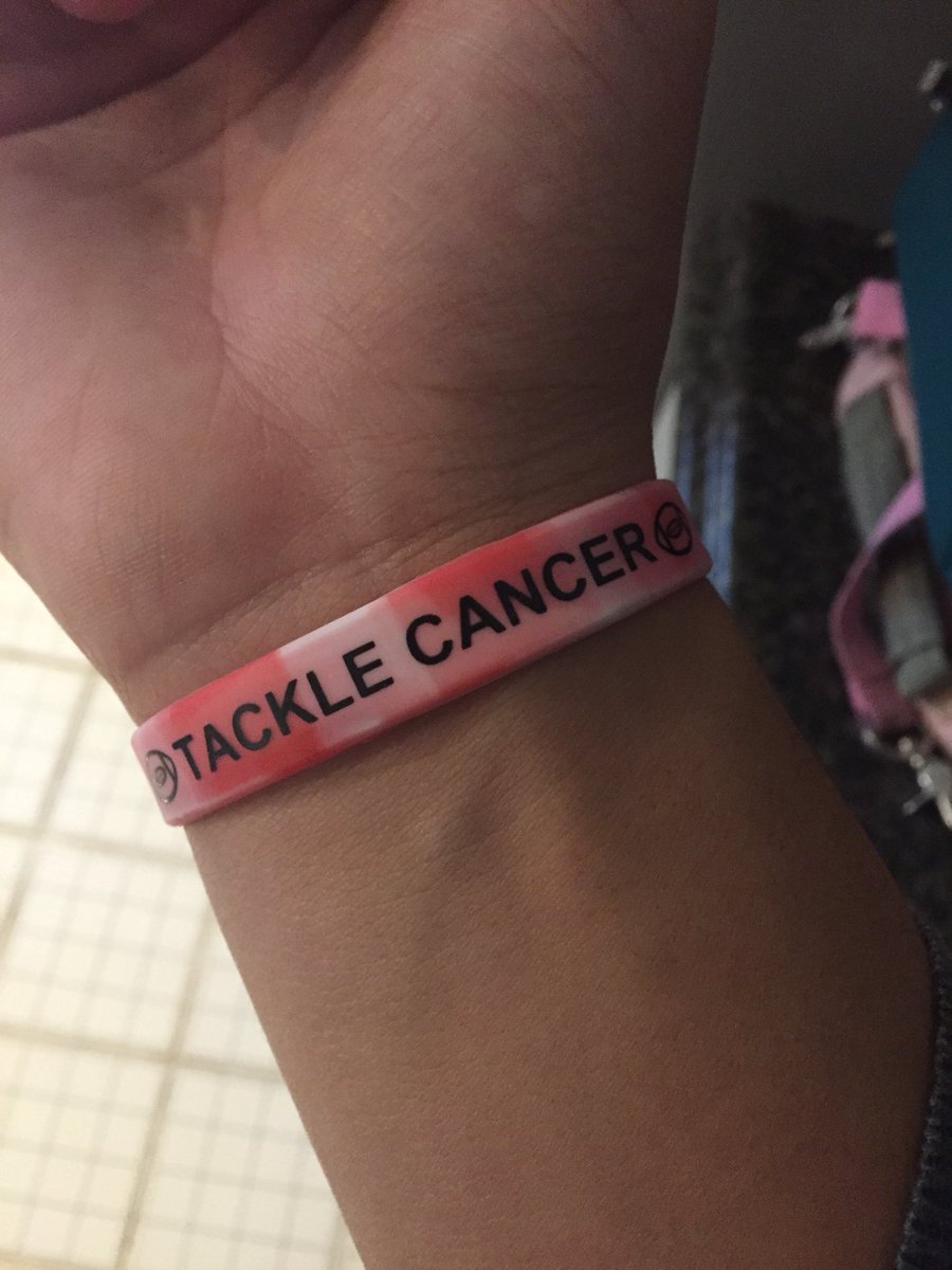 jdcamacho99's tweet photo. Supporting Coach Melosky. https://t.co/t5P2QvF6q9