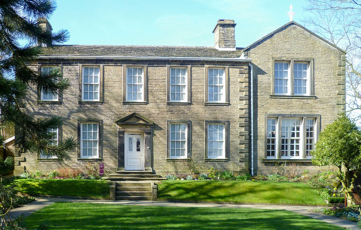 CloutRosWalker's tweet photo. Wishing the entire team at @BronteParsonage a fabulous 2018 for their reopening tomorrow #Emily2018 https://t.co/zbHqpmaoup
