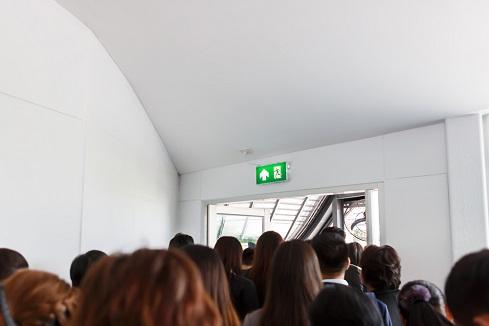 InformationWeek's tweet photo. In order to make #emergency #evacuations more efficient and safer, researchers at @EmbryRiddle are using a #tech-based approach to study how #humans behave on the worst days of their lives. https://t.co/XDMo4jf4lB #panicbehavior https://t.co/kAFW8wH2cb