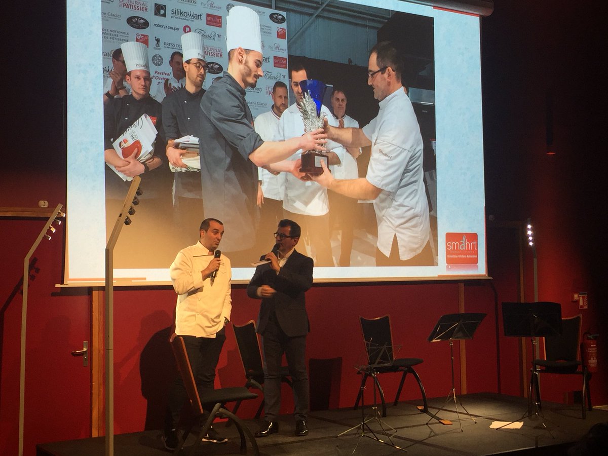 smahrt2020's tweet photo. Le plus Toulousain des Barcelonais @romainfornell présente son plat du Dîner d’Exception #Smahrt2018 https://t.co/Fthm5PhDbI