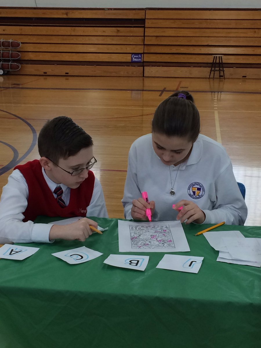 LFitzgerald3's tweet photo. Annual CSW Quiz Bowl- great job by everyone! #CSW2018  #StMarysSchool #StClements #SCC @RCDASchools https://t.co/eY7im9ESmS