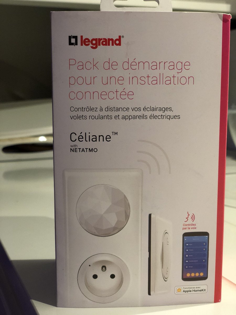 Pommeaddict's tweet photo. Ça y est kit #Celiane With #Netatmo reçu avec commande volet roulant 👌, vous fait un retour après installation 😀 @mique24 #homekit #Legrand #smarthome #maisonconnecté #Siri https://t.co/9CTO6SkhjF