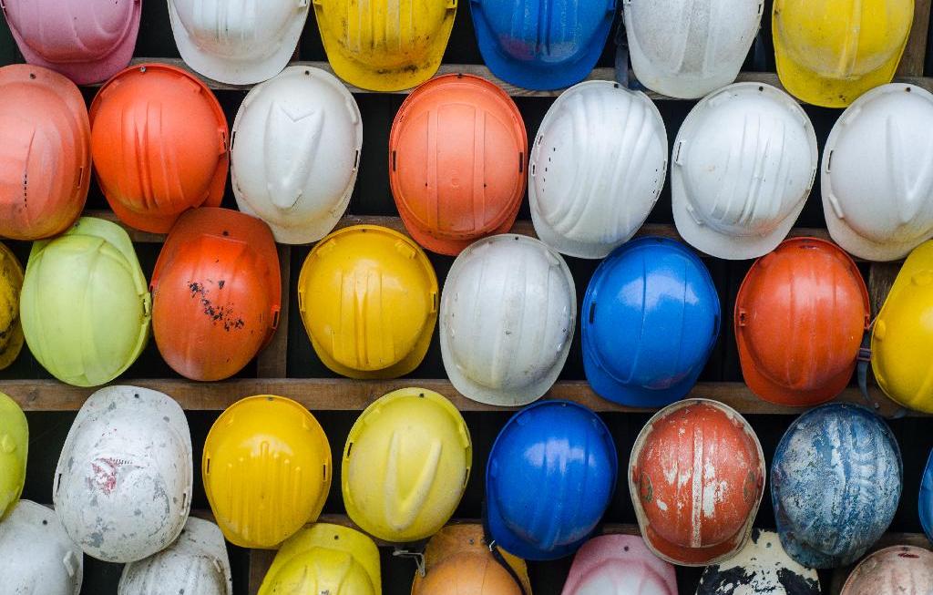 RecruiterSpence's tweet photo. Join the @IKORoofing team today as the new Field Trainer, #CommercialRoofing: https://t.co/Petp3mMPms #Halifax #Montreal #Ottawa #Vancouver #Toronto #Calgary #BuildingMaterials #Construction https://t.co/vQ3LyI3VSa