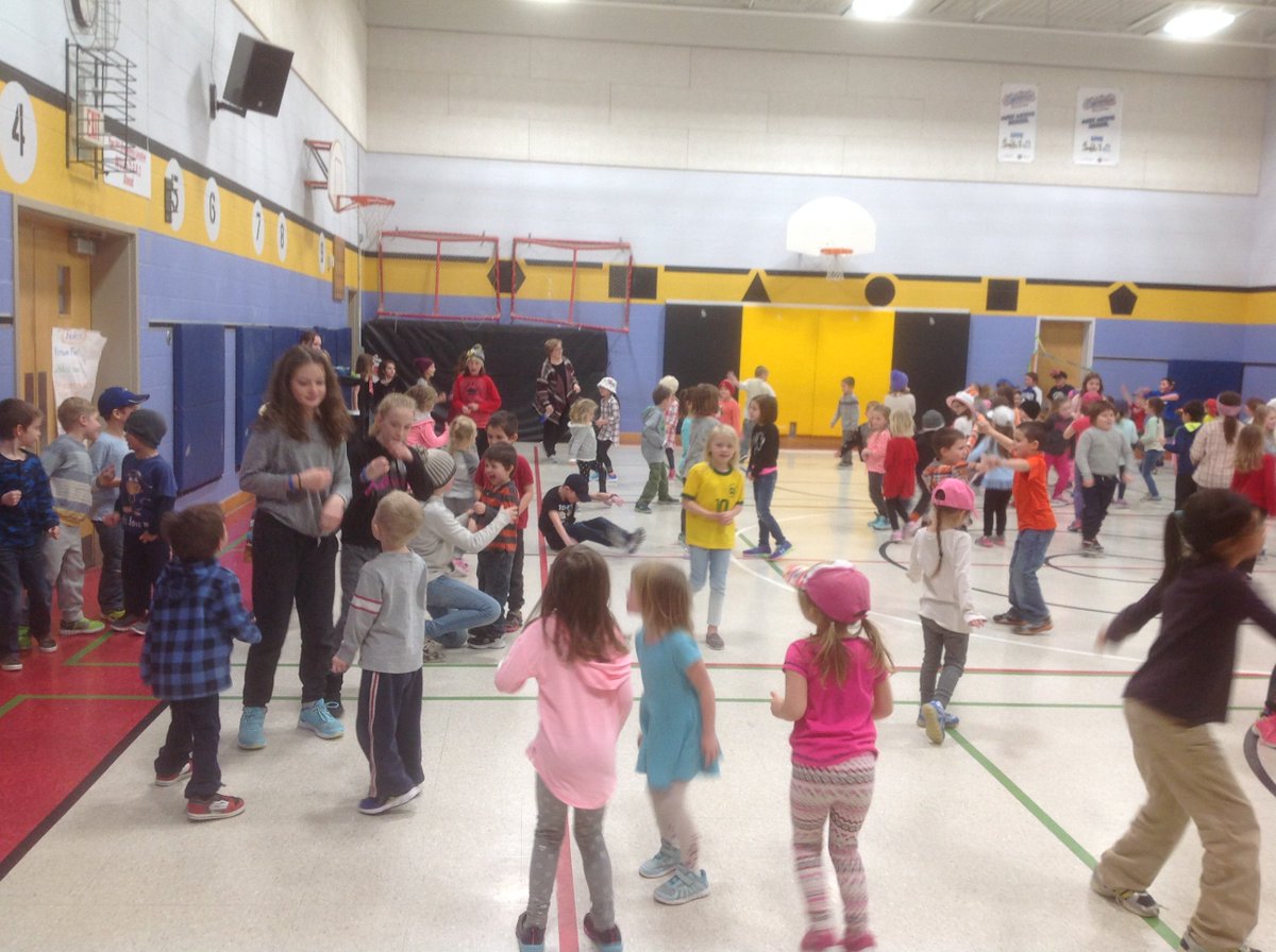 Let's Talk -Dance Party! Primary students at Elma are having a blast.  All arranged by the Let's Talk Team! #yourschools, #BellLetsTalk