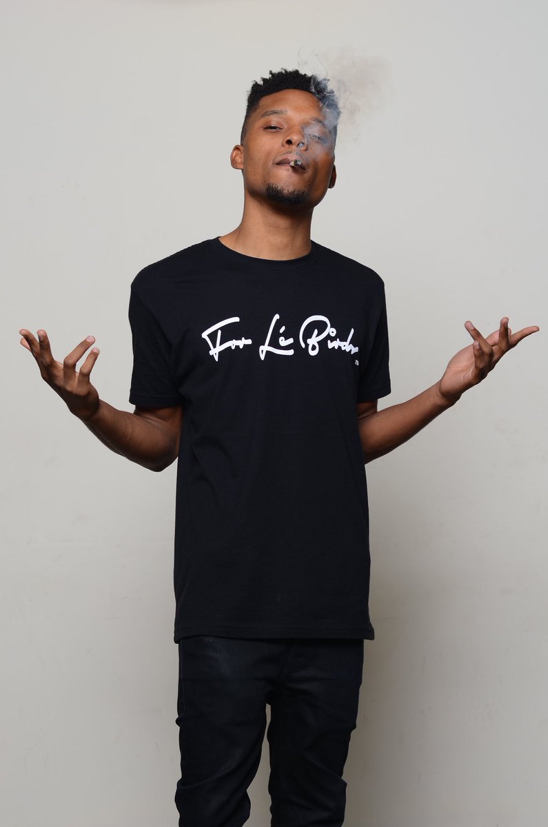 ForLeBirds's tweet photo. RESTOCK 🐦®️🚨
#ForLeBirds (Blk/Wht) Signature Tee
DM FOR PURCHASE
@signedmyself https://t.co/TNpAv5qyNv
