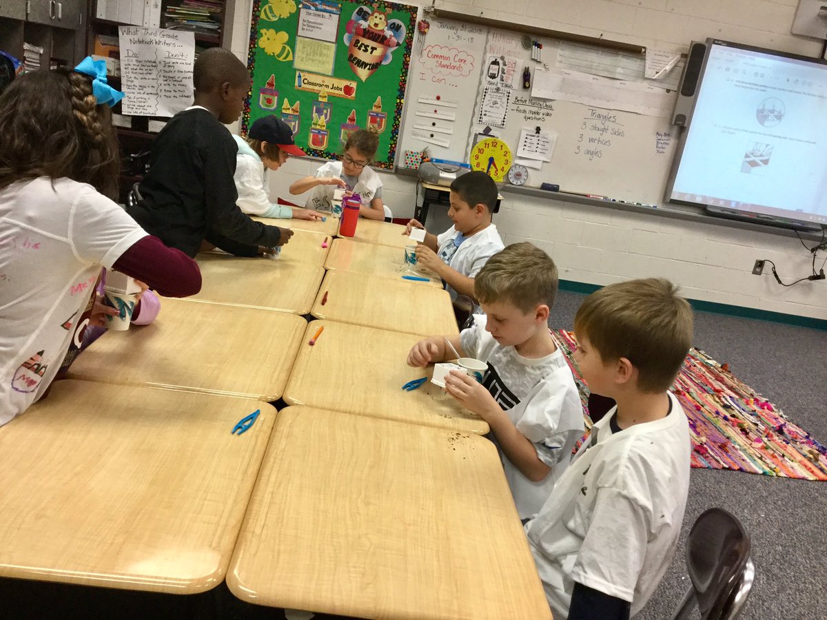 My 3rd grade scientists planted their Wisconsin Fast Plants seeds today.  #plantsunit  #ScienceIsFun #DRESpride  <a href="/DixonRoadElem/">DixonRoadDragonflies</a>