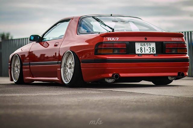TopSpeedPerform's tweet photo. Got a crush ❤️
Credit: @LoweredLife
#WheelsWednesday #MoreLow #CarOfTheDay https://t.co/KP2MUFvUnM