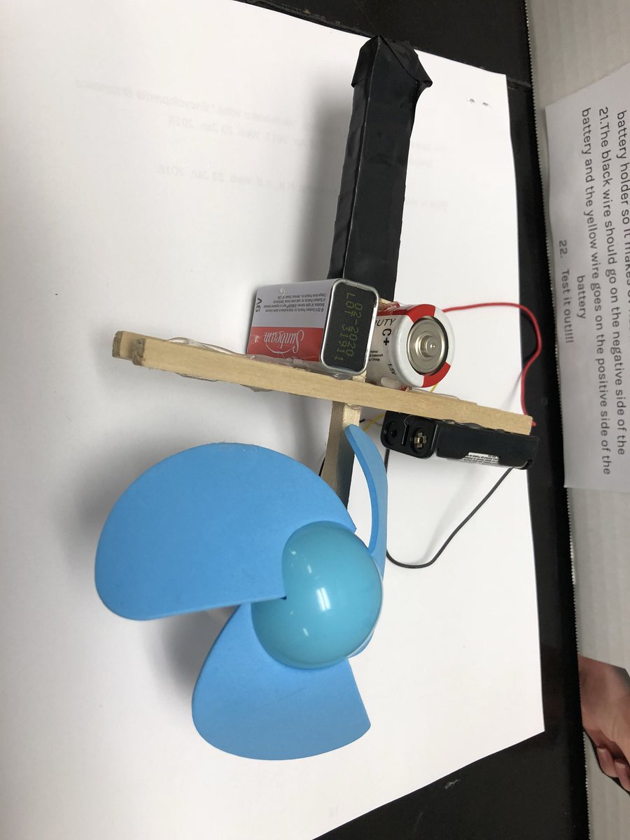 SilverSteamTeam's tweet photo. Our newest inventions using the human centered design process. #newkindofsciencefair #designthinking #bethechange https://t.co/QoYrA4lf95