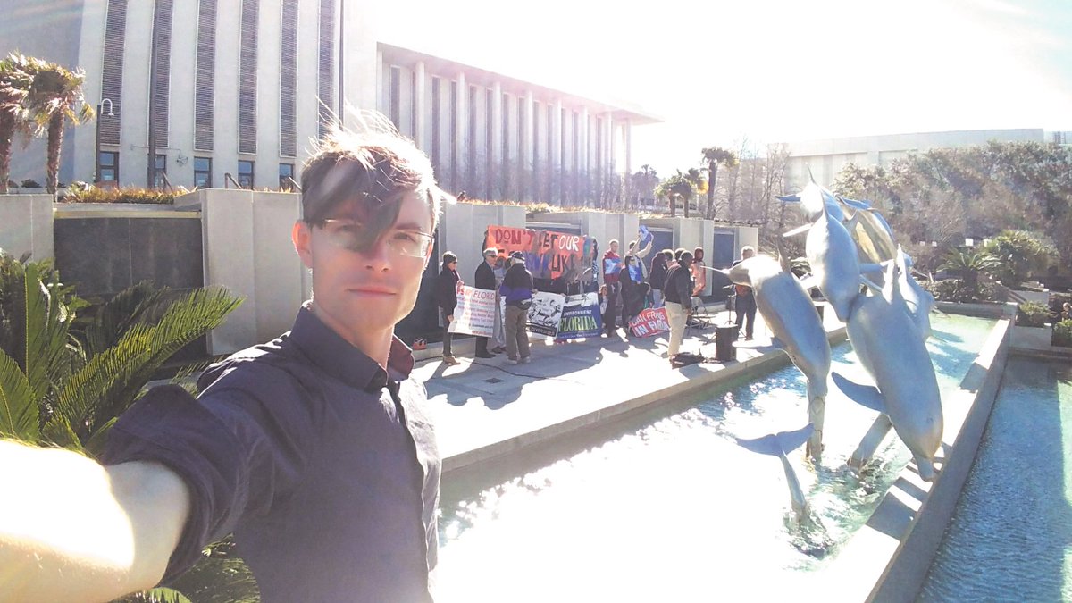 BruceWStanley's tweet photo. The takeover is coming. #ReclaimFLFuture #BanFrackingInFL https://t.co/EgdRqcAh05