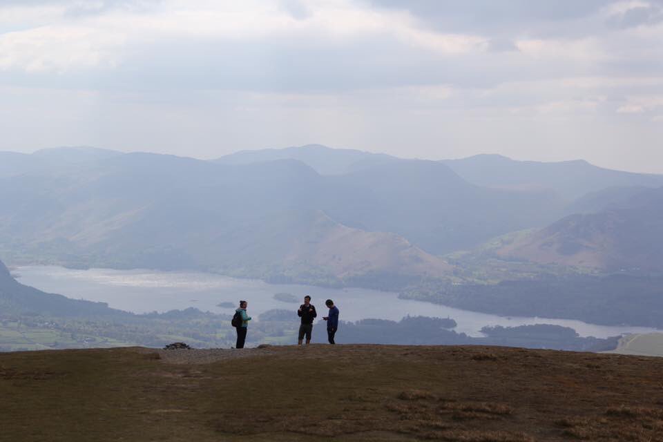 _arcaneblue's tweet image. Surprised Blencathra didn’t hit the top 100 yesterday. Looking back to this photo “it puts your worries and doubts into perspective” big up  to the big B!! #cumbria #100walks