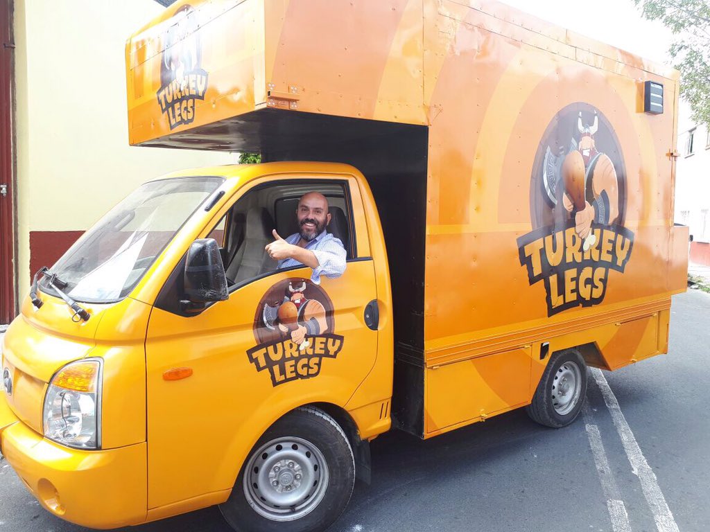 Este 17 y 18 de Febrero toca <a href="/Bahidora/">Bahidorá</a> #ZonaDeFoodTrucks junto con el hermano menor de nuestra familia! #TurkeyLegs ¡Ya estamos listos!