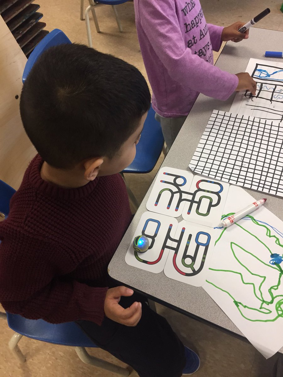 msmcgovarin's tweet photo. We were so excited to try out the ozobots! We made straight and curvy tracks &amp; even tracks out of letters! @bhartikalia26 @everythingkevin https://t.co/9wiXS3wPsO