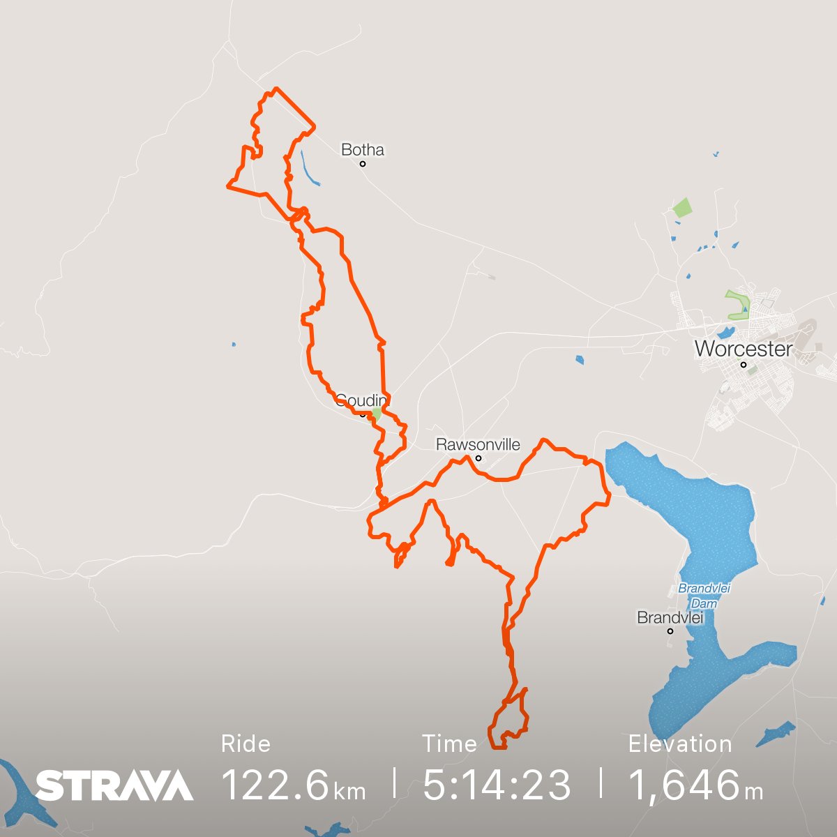 Strava's tweet photo. Alban Lakata took home his first win of the year at his first race, the #transbreedeultra in South Africa. Kudos Alban! https://t.co/q9PdJUqR4v https://t.co/DC7hGlJFxw