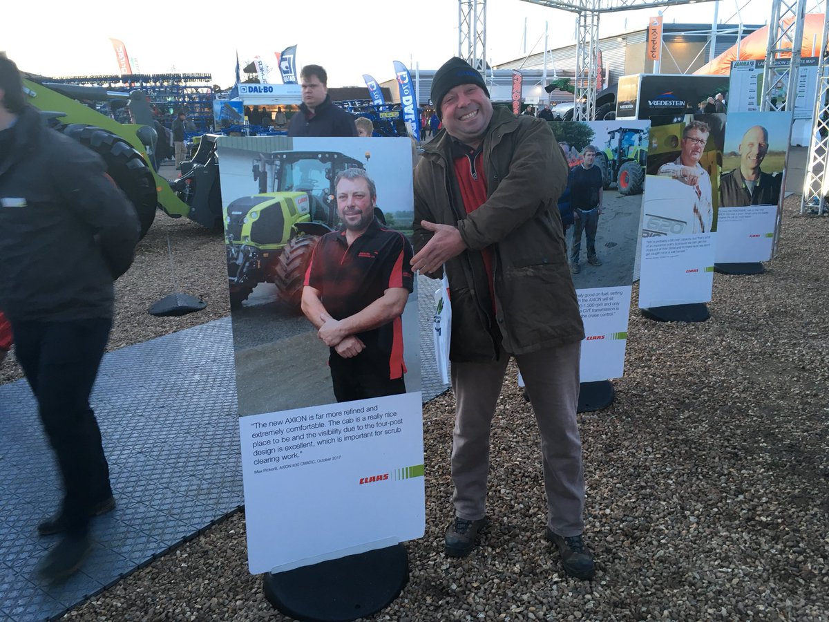 CLAAS_Eastern's tweet photo. The real @lammashow #Selfie 🤳with Max #SpecialisedGroundCare #CLAAS #TractorTestimonial https://t.co/xHhHm5QMfu