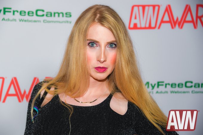 My Red Carpet Pic.  A little tight on the face for my liking.  Oh well, here's to a more graceful pic<a href="/tag/avn"class="tags"><span>#avn</span></a>