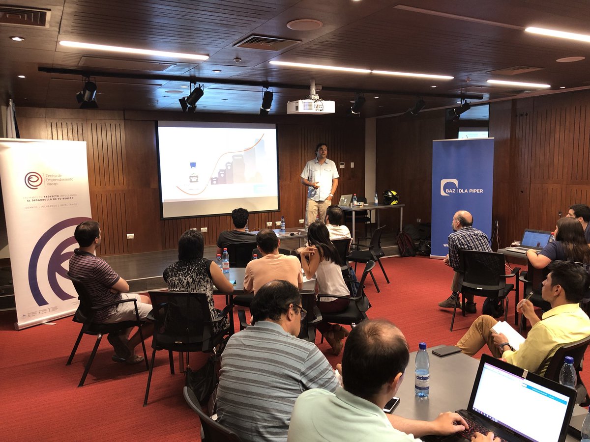 La sesión de hoy muy potente, dedicada a la búsqueda de modelos de ingreso. Comenzamos la noche con taller de <a href="/amigojean/">Jean Boudeguer</a>