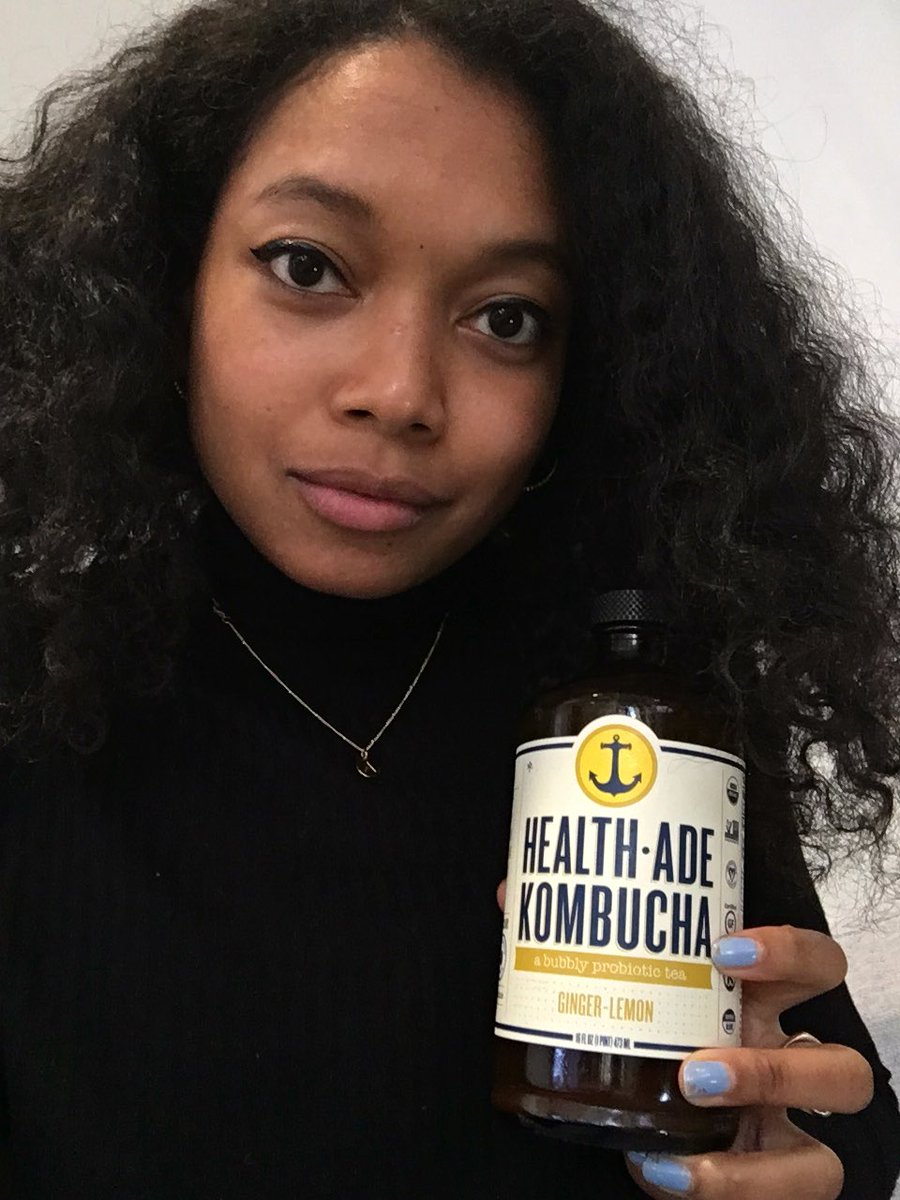 Abadesi's tweet photo. #wheninSF dress like Steve Jobs and drink kombucha https://t.co/tJsBm7nBVN