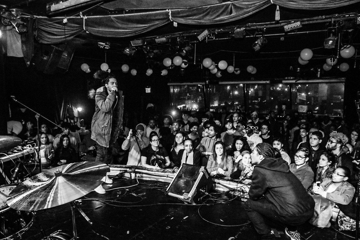22Loveeee's tweet photo. Thank you for all the love and support we received last night and a special thanks to @ceddyjay_  More shows and music coming soon stay tuned #22Love 💜💚 https://t.co/LLNKsccANm