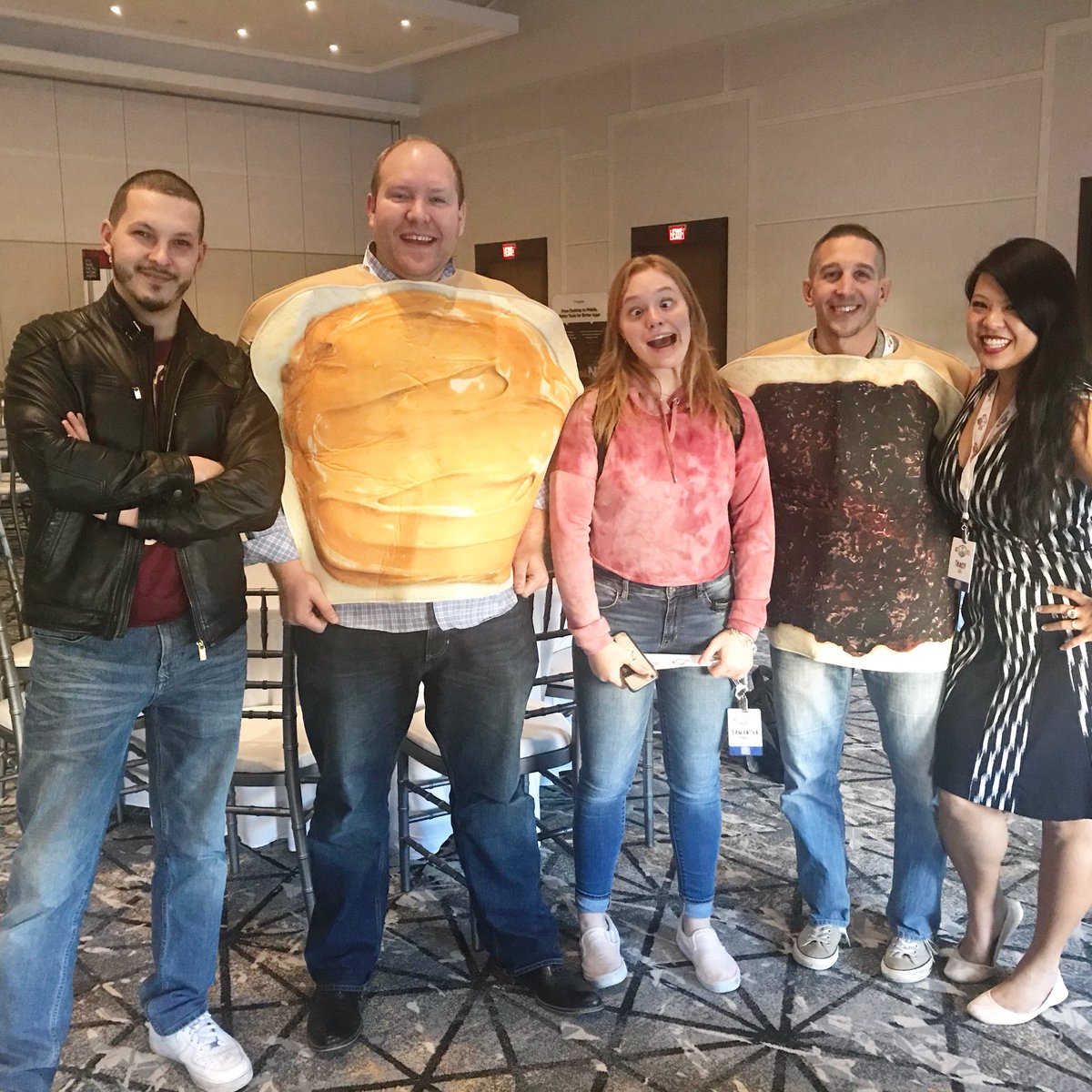 ladyleet's tweet photo. How can you not love our community? We go together like peanut butter and jelly. #ngatlanta #angular @valorkin @ZChapple @SamLee_509 @dfmmalaw https://t.co/ub2iDE64gx
