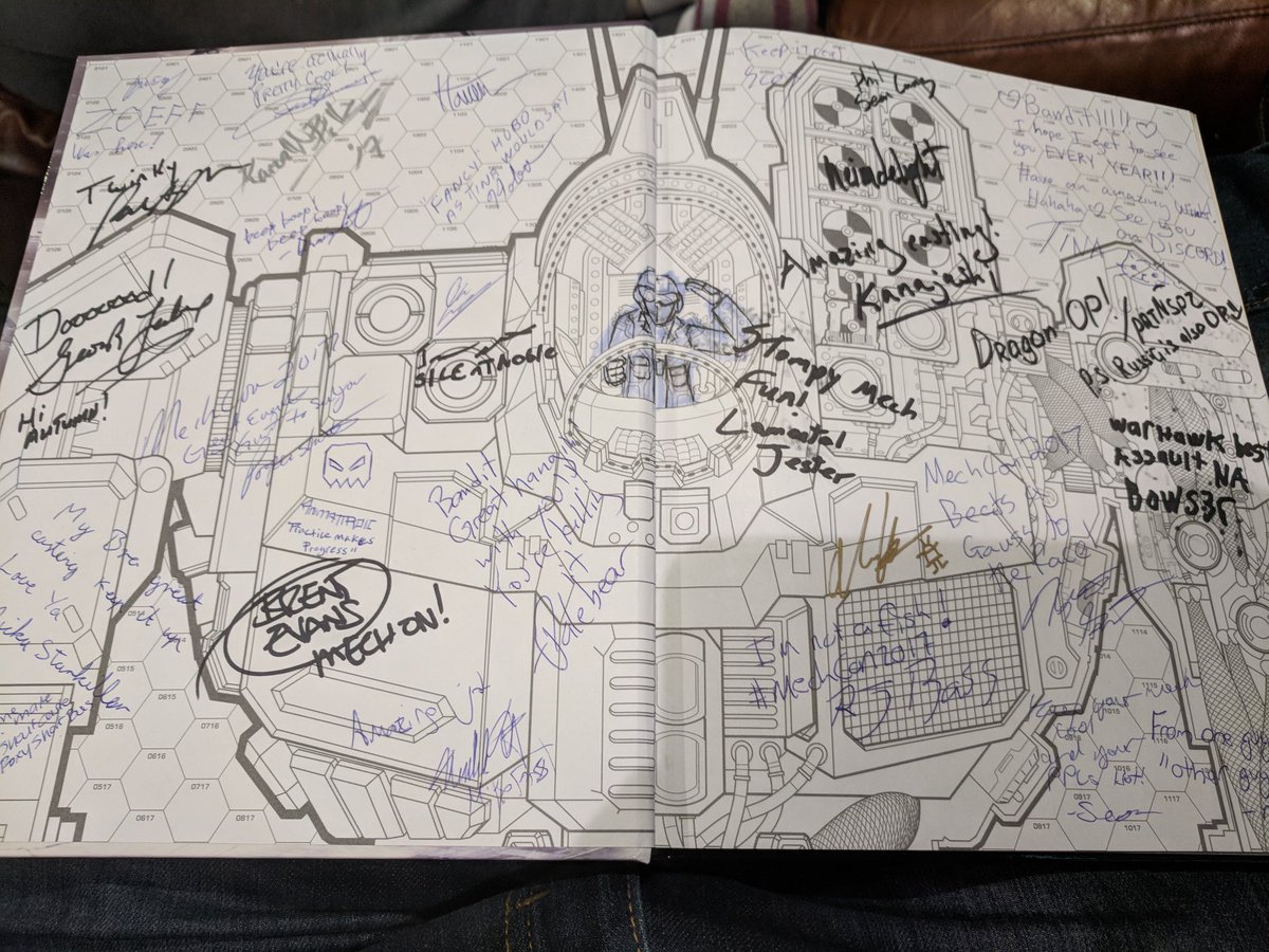 banditb17's tweet photo. Reading through some of my yearbook signatures from #MechCon2017. I think this needs to be a tradition. Is it too early for nostalgia? What a blast! https://t.co/U9uU0zltK6