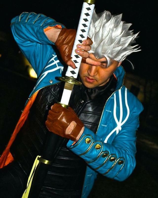 CosplayerNation's tweet photo. #vergil #cosplay by #andrewkim of @wraxdencosplay at #frostyfaustings #gaming #convention . Photo by @orangegofish of @g33khq, @over30cosplay and #ibotks. Looks amazing !!!
Post by admin @orangegofish https://t.co/AMVOByQQZ7 https://t.co/G1AlG3UVSp