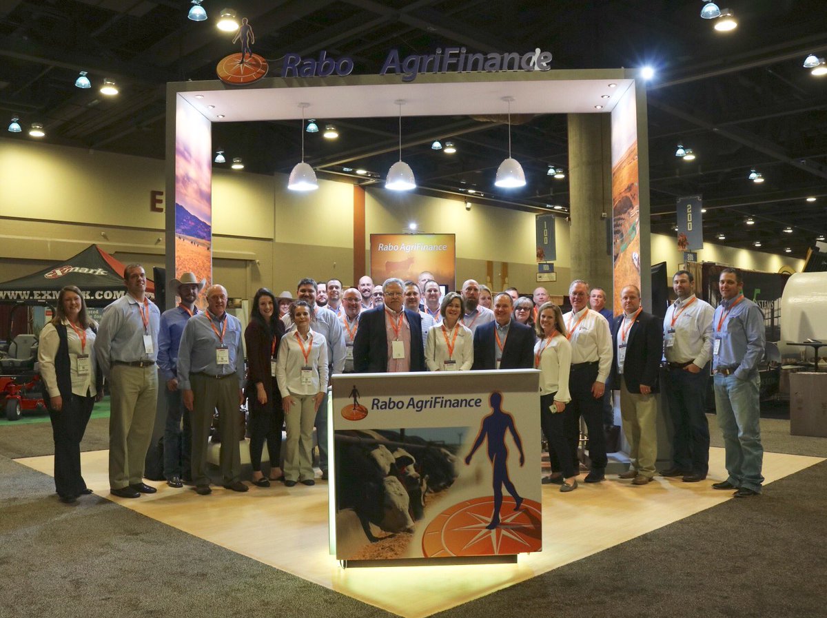 RabobankNA's tweet photo. All of the team getting ready for the opening of #BeefMeet. Come see us at booth #301G!!
#RaboNCBA #CattleCon18 https://t.co/75BT6cj1vm