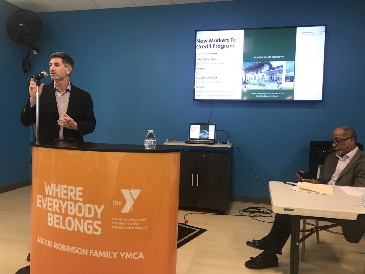 LISC_SD's tweet photo. We love hearing from @LISC_AmeriCorps #Alumni Michael Lengyel about the work he is doing at @CivicSanDiego! @SanDiegoACAlums #StillGettingThingsDone #AmeriCorpsWorks https://t.co/SXXK0cYnDv