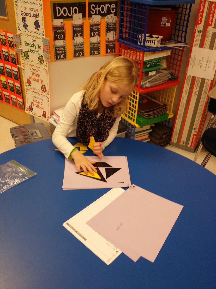 xcrystaljonesx's tweet photo. #mathdaily3 #adding3numbers #tangrams #mathtechnology @AndersonElem @KristaCHolland1 @thekimrunner https://t.co/G3j2Ki1rRX