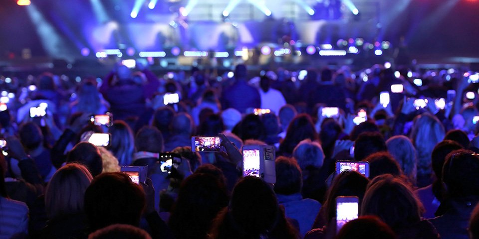 0xWoodford's tweet photo. 'The music changed but music education didn’t... we stuck our collective heads in the sand and continued to teach as if harmony is the be all and end all.' https://t.co/6EnaGsFSG8 George Hess @ghess1000 introduces Music Education UK's new music tech section https://t.co/ZltFUZtRrB