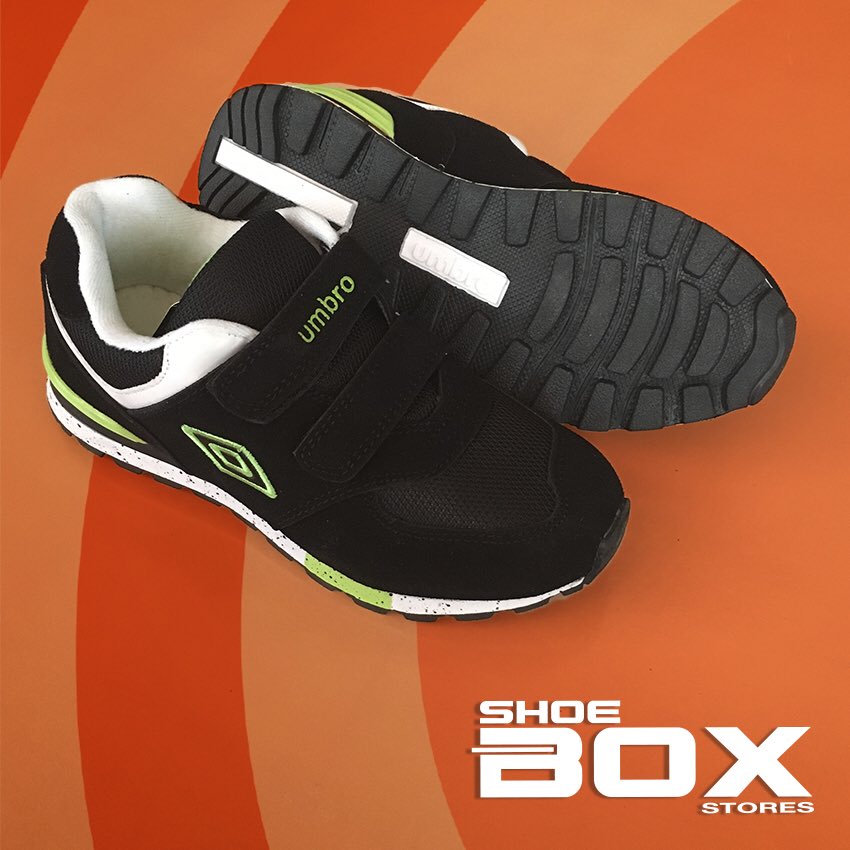 tiendaShoeBox's tweet photo. UMBRO trae para tus niños los calzados más cómodos 👟
#tiendashoebox
.
.
👟👟 #tiendashoebox 🔝👟
. https://t.co/jskwVy3CUo