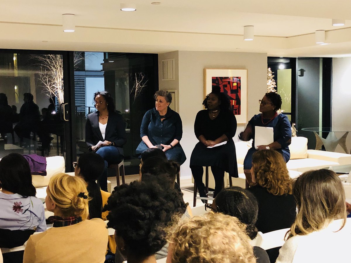 SheSaysDC's tweet image. getting started tonight! #SheSaysDC