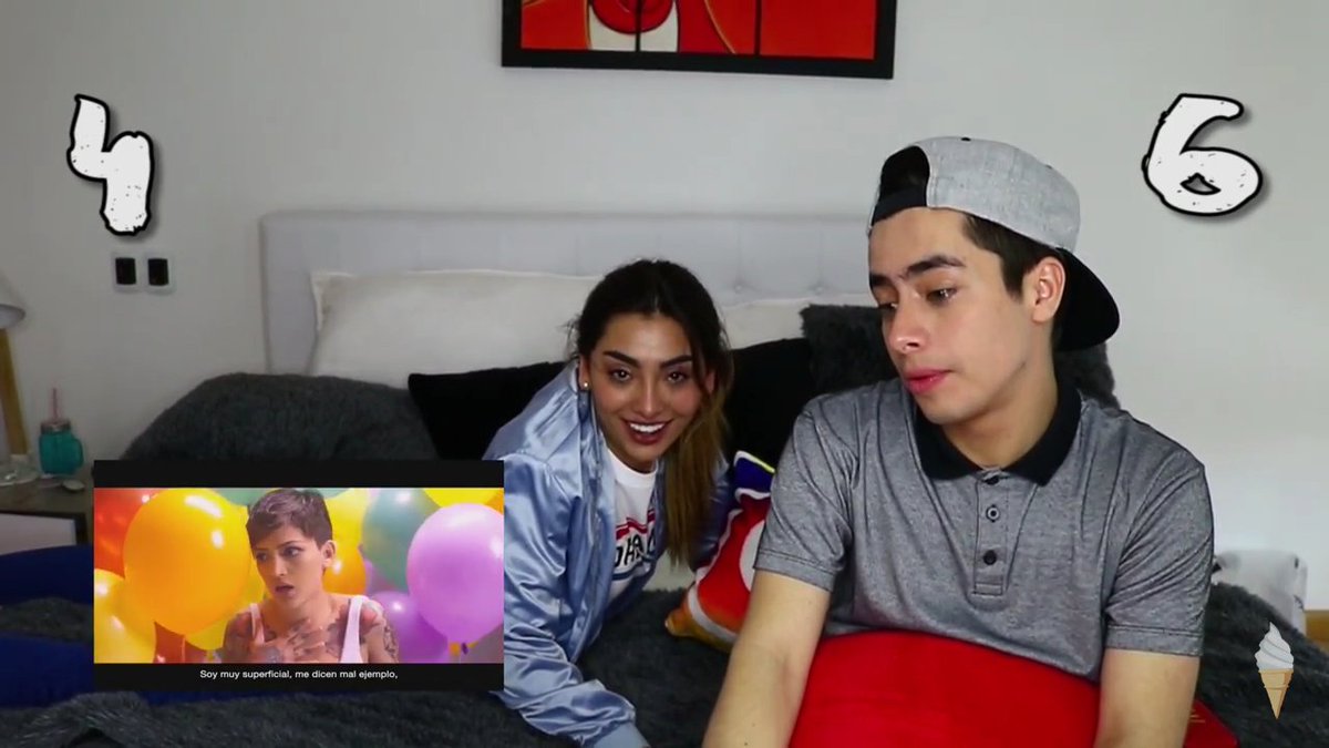 outsdxstlk's tweet photo. @JavierRamirezE @JavierRamirezE @Lamafemendez le dio un ataque de locura a la mafe 😂😂❤❤ #JaviHeladinosYCejones #JaviHeladina de corazón ❤🍦❤🍦 #Cejones de corazón ❤❤ https://t.co/HYzSRhxNIK