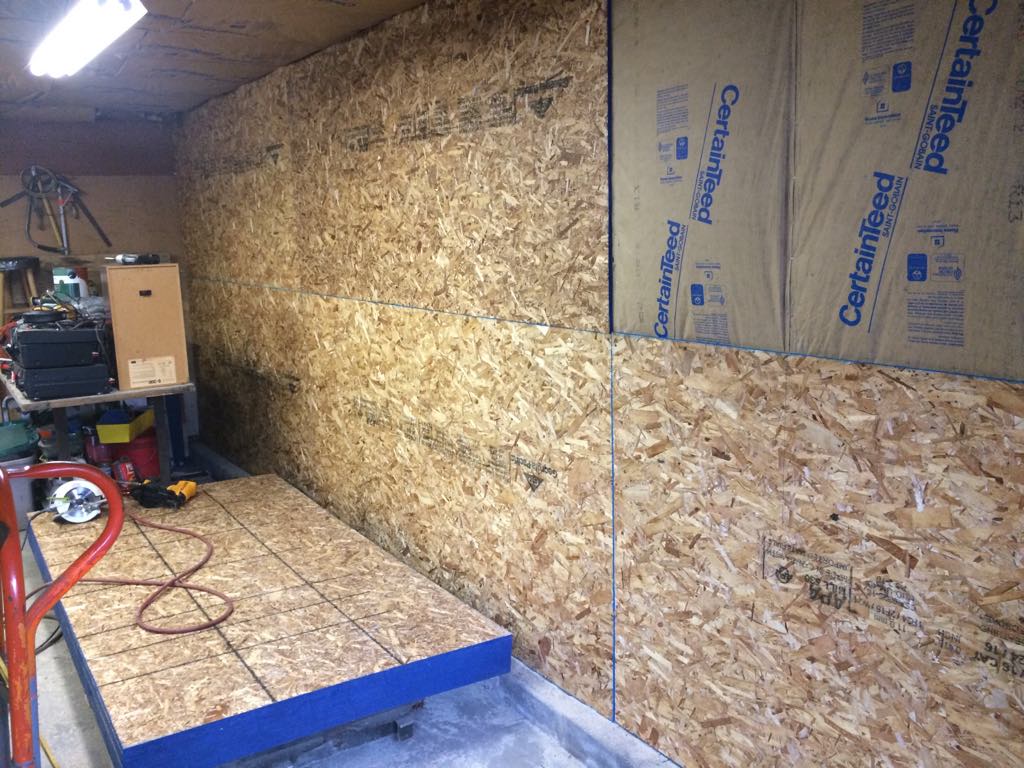 TheKEYSProgram's tweet image. The Smile Experience race shop renovations are coming along GREAT! 😀🏁 #smileexperience #creatingsmiles #keysprogram