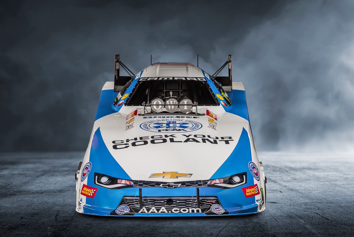 peakauto's tweet photo. RT if you like the brand new 2018 PEAK Coolant Funny Car! @JFR_Racing @NHRA #TeamPEAK https://t.co/Au2GaAW2e5